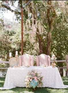 10 ideas para decorar la mesa de honor para el dia b - 1