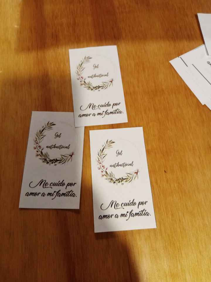 Ahorro en geles personalizados - 2