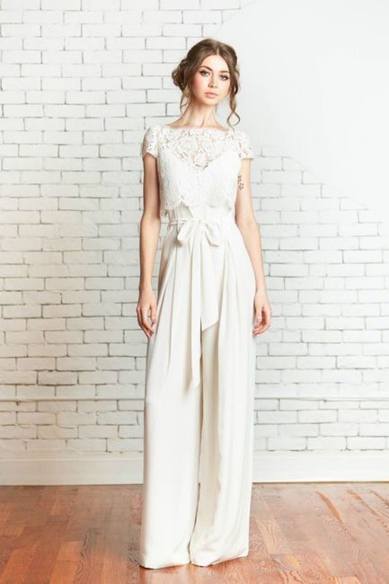 El outfit para tu look civil, ¡aquí! 👇 2