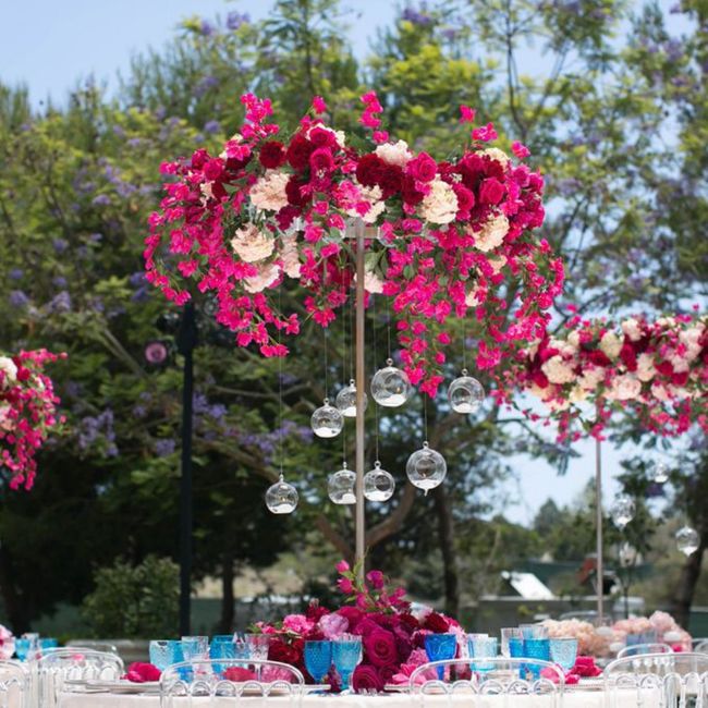 Centros de mesa altos en tonos rosas 💕🍓💓 1