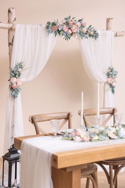 Mesa principal/sweetheart table/headtable en tonos rosas 💕🍓💓 5