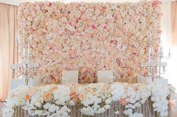 Mesa principal/sweetheart table/headtable en tonos rosas 💕🍓💓 8