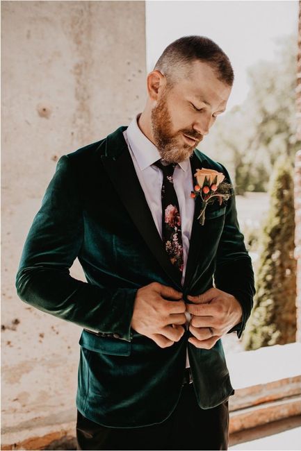 ¿Qué tipo de traje debería vestir el Novio en su boda si es en Jardín? 6