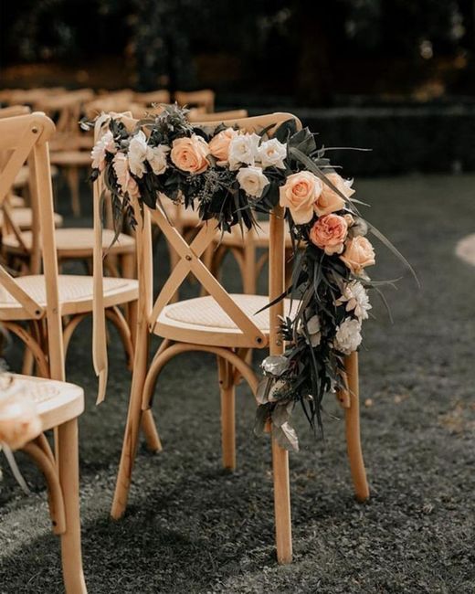 Peach y sage green wedding-moodboard 19