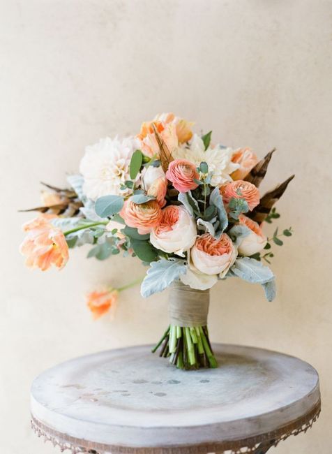 Peach y sage green wedding-moodboard 28