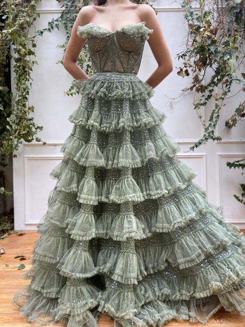Peach y sage green wedding-moodboard 8