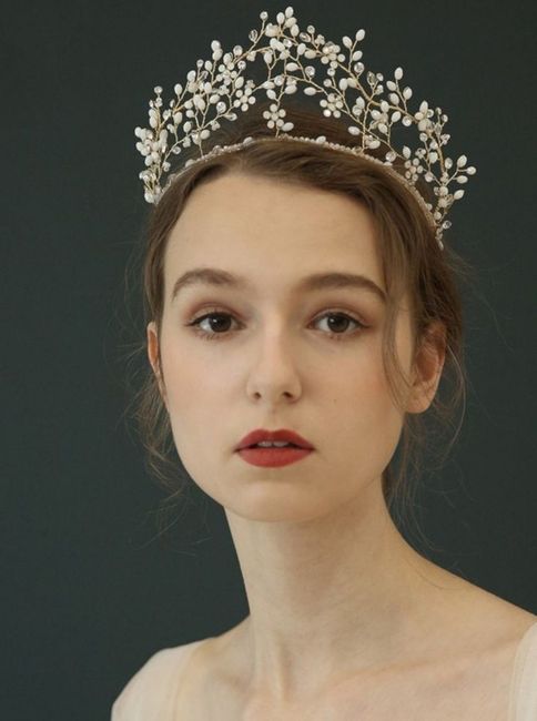 Inspo- Tiaras nupciales de las british royals 9