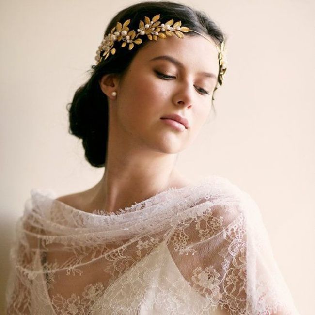 Inspo-descubre la tiara de novia que mejor encaja con tu estilo en 2022 11