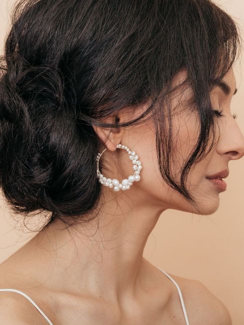 Inspo-¿qué aretes de novia favorecen más según tus facciones? 3