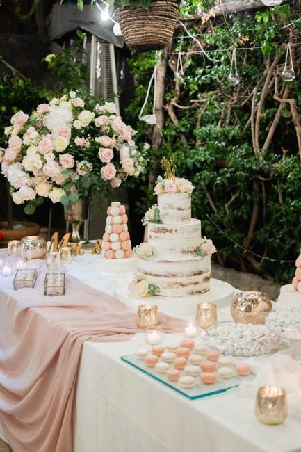Inspo- Decoración de mesa de pastel para boda. 10