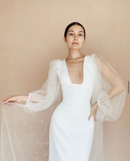 Inspo/bridal fashion week: Velos estilo bridal coat-cape. 3