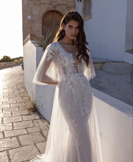 Inspo/bridal fashion week: Velos estilo bridal coat-cape. 4
