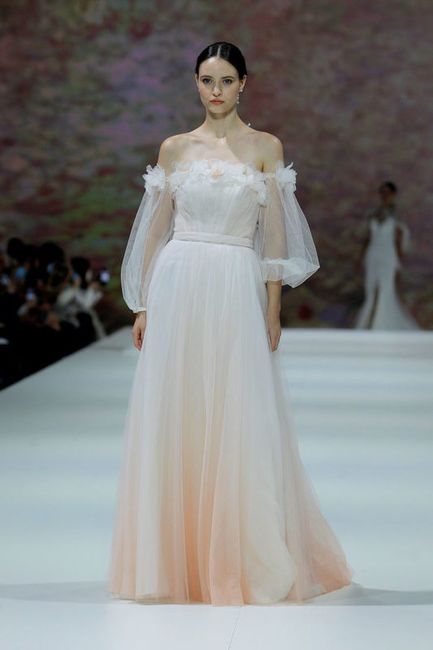 Vota por tu vestido de novia de color favorito de la Bridal Fashion Week 3