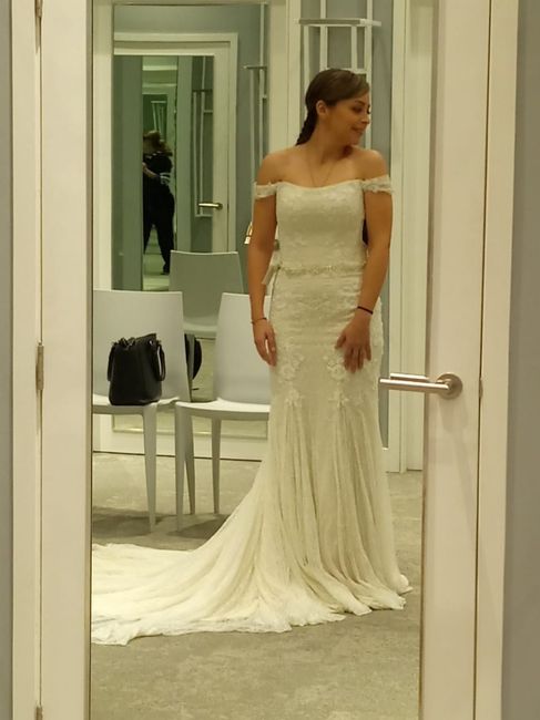 ¿Cuántos vestidos de novia te has medido antes de elegir el tuyo? 3