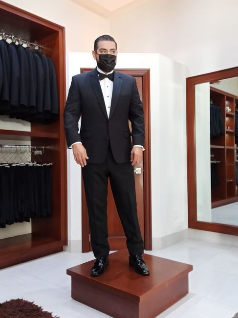 ¿Llevar o no llevar chaleco el día de la boda?🤵 3