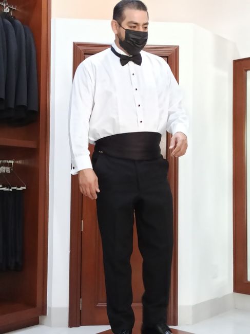 ¿Llevar o no llevar chaleco el día de la boda?🤵 4
