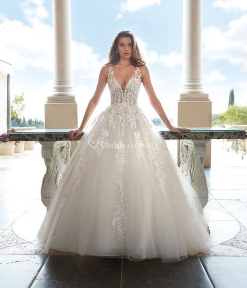 Estilos y siluetas de vestidos de novia 👰🏼♀️ 8