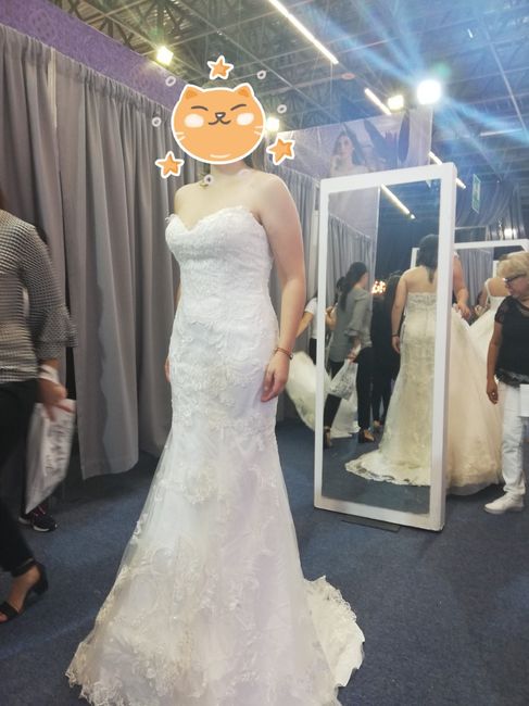 ¿Te agradan los vestidos con escote en corazón? ❤️ 4