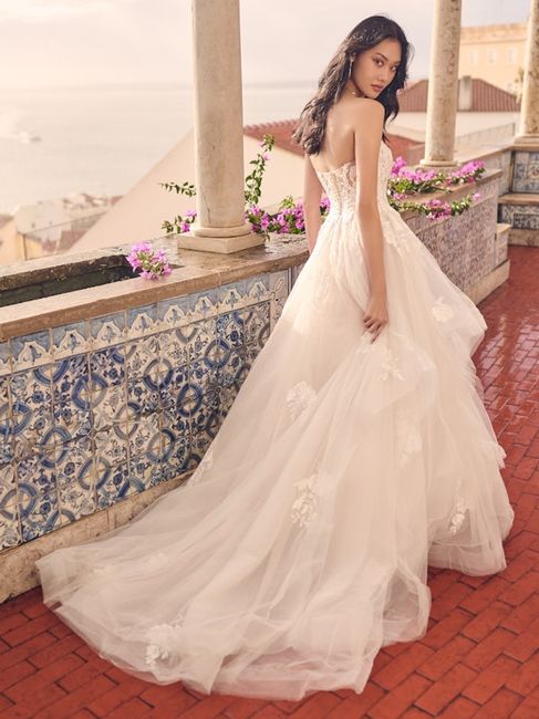 Viernes con v de... Vestido de novia por Maggie Sottero 38