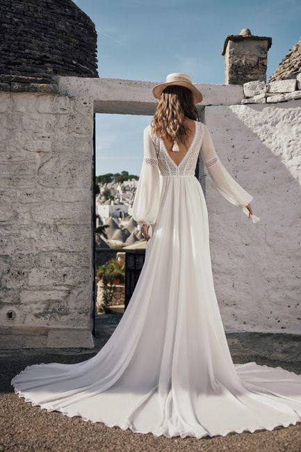 Vestidos de novia 2024 marca Ariamo: Scent of love ando liberty 7