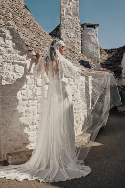 Vestidos de novia 2024 marca Ariamo: Scent of love ando liberty 40