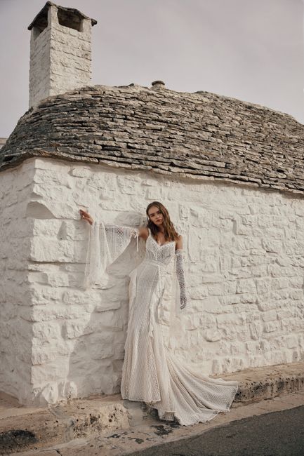 Vestidos de novia 2024 marca Ariamo: Scent of love ando liberty 72