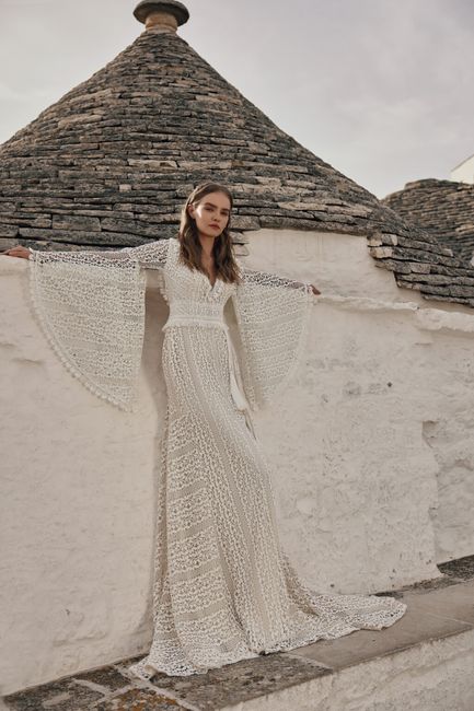 Vestidos de novia 2024 marca Ariamo: Scent of love ando liberty 80