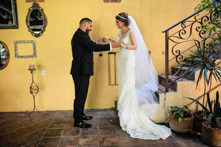 First look ¿si o no? - 1