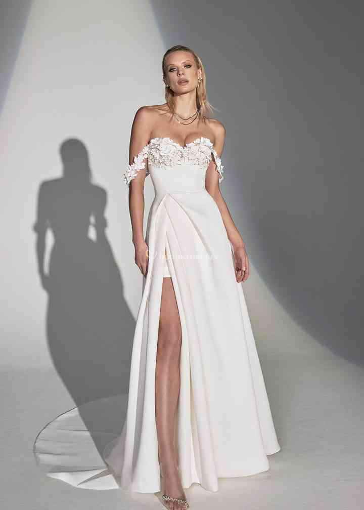 Vestidos con apertura en la falda ¿les das el sí? - 1