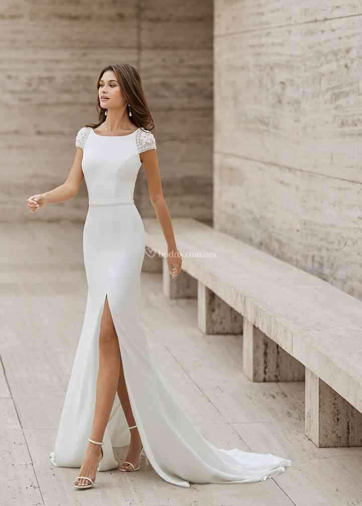 Un look de novia para cada estilo de boda en 2023 - 1