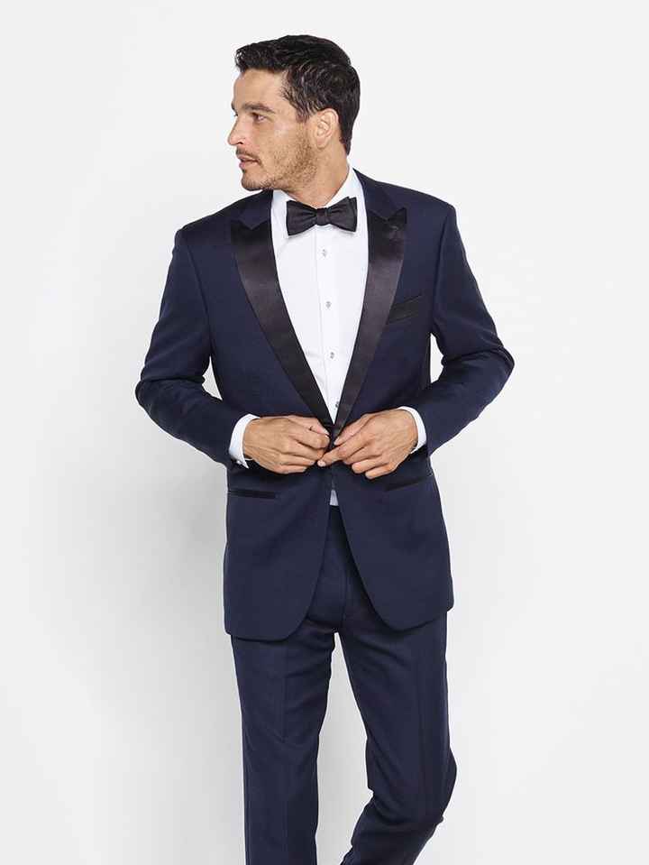 Novio en azul ¿Te atreverías? 💙 - 1