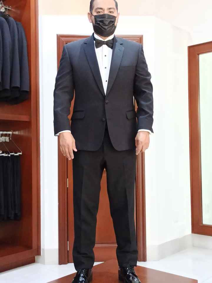 Tu pareja te acompaña a comprar tu traje/vestido....👗🕴️ - 1