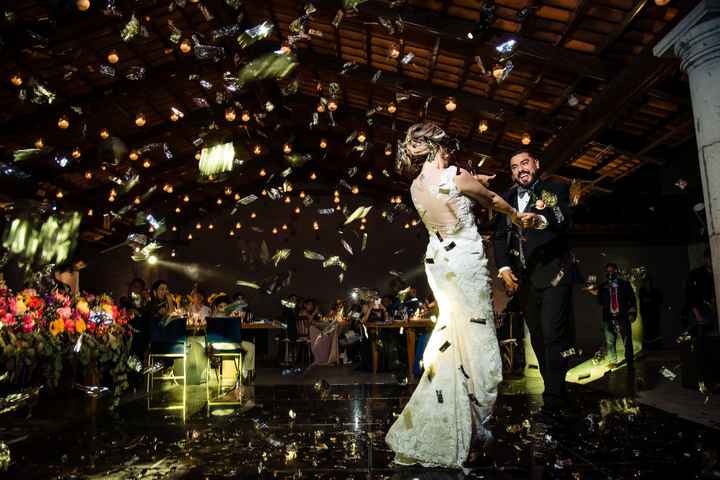 ¿Cuánto debe durar el baile de novios? 🕓 - 1