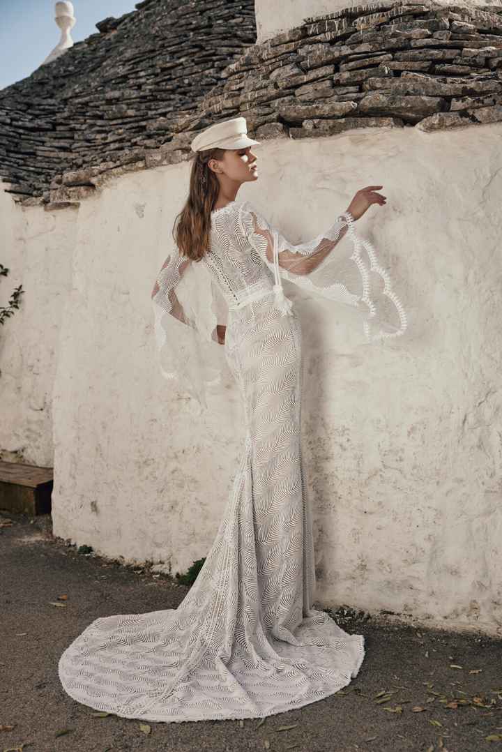 Vestidos de novia 2024 marca Ariamo: Scent of love ando liberty - 31