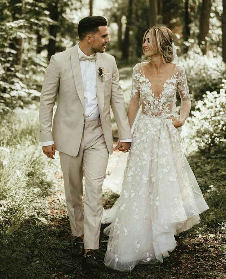 ¿Con cuál look te casarías en tu ceremonia religiosa? 👰🏻‍♀️💒🤵🏻‍♂️ - 4