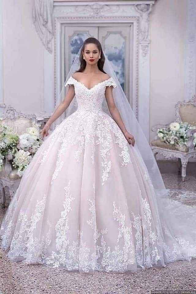 ¿Cuántas ⭐ le das a este vestido de novia?🎁 - 1