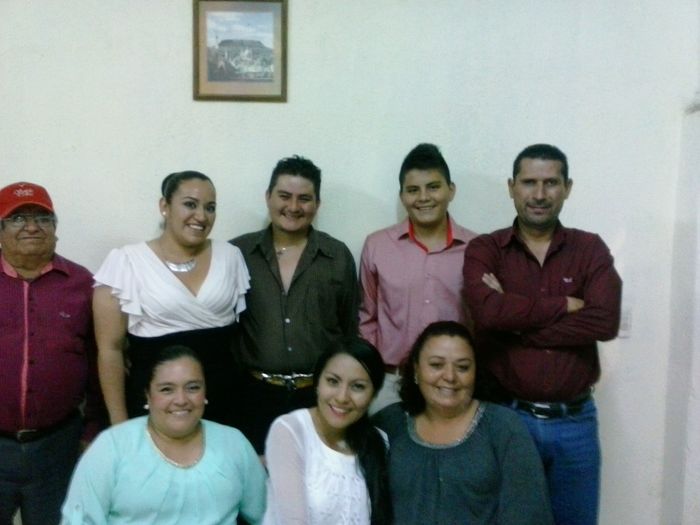 Pedida de mano... familia