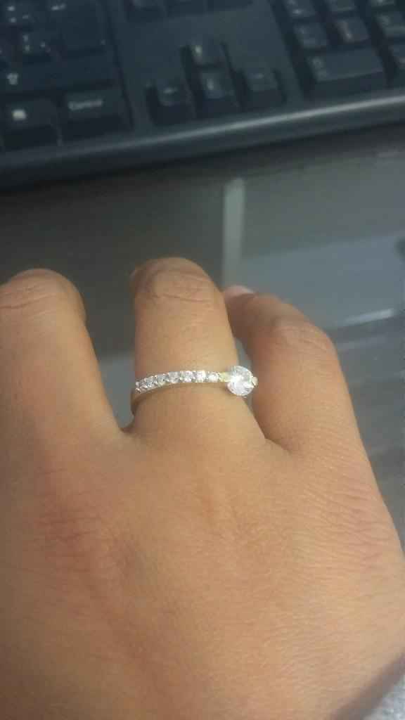 Y MI OTRA PRECIOSURA MI ANILLO DE ETERNIDAD