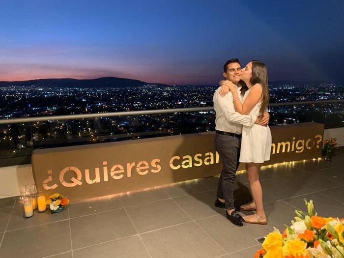 Reto con regalo: Sube una foto con tu pareja🎁 - 1