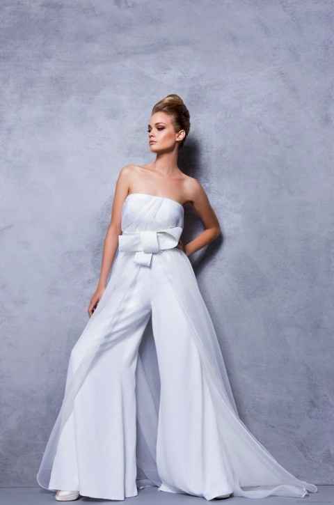 Pantsuit Nupcial
