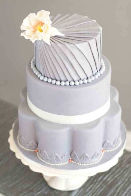 Novia gris