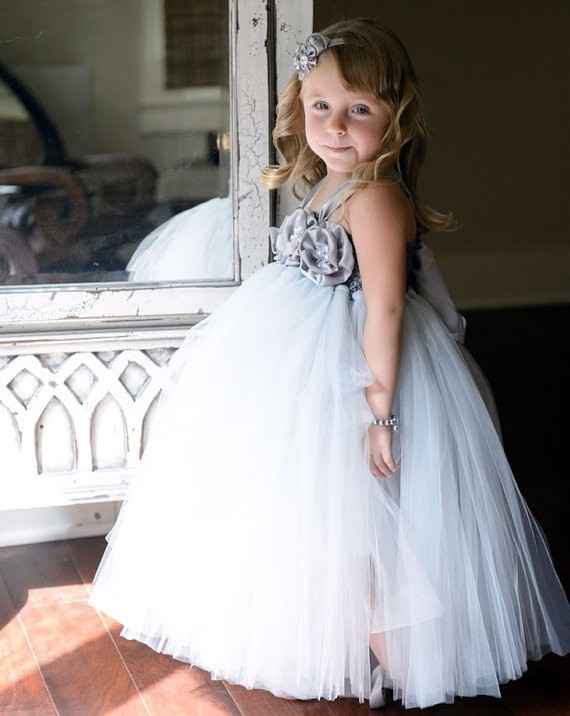 Novia gris