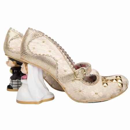 Yo nunca usaría esos zapatos