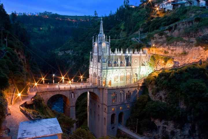 SANTUARIO DE LAS LAJAS - COLOMBIA