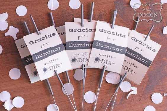 Etiquetas DIY para las luces de bengala