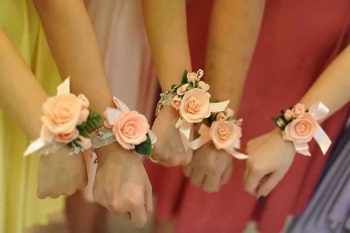 Corsages para las damas de honor ¡vota por tu favorito!