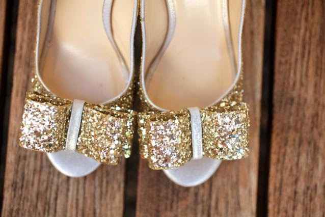 5 pares de zapatos dorados ¡vota por tu favorito!