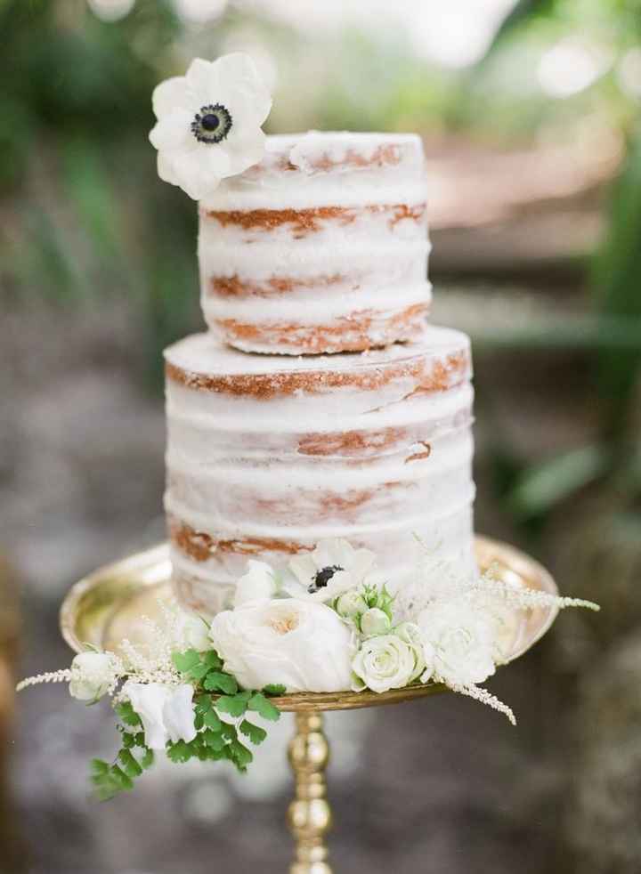 5 pasteles con anémonas