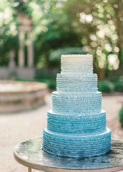 Y si tu pastel fuera tu "algo azul" ...
