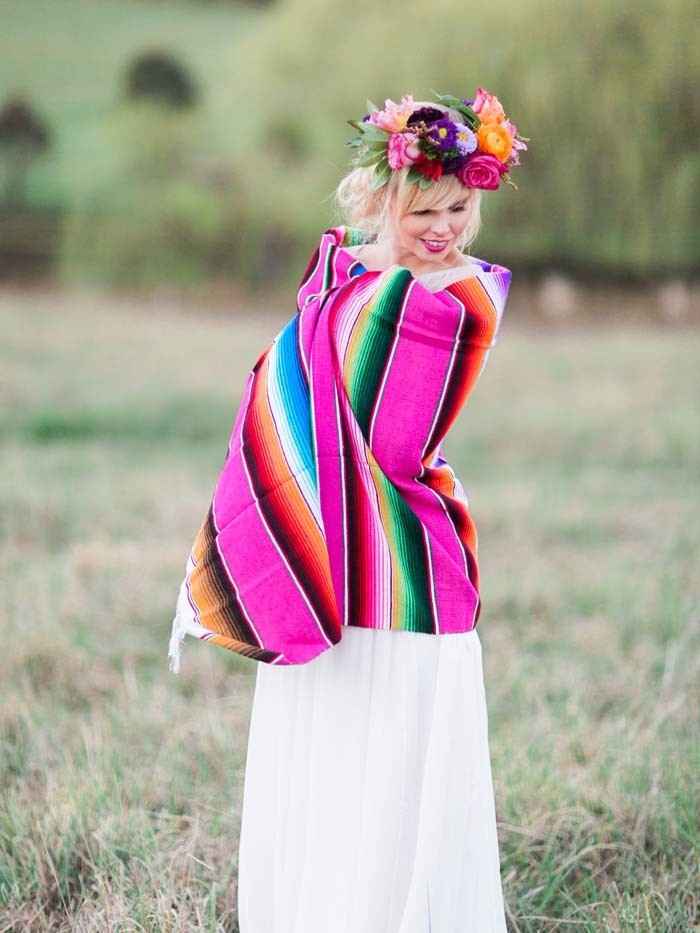 ¿Usarías un chal estilo mexicano en tu boda?